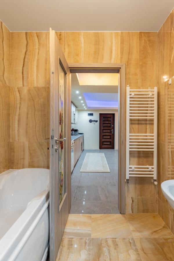 Apartamento Alsama Zurqa Buşteni Exterior foto